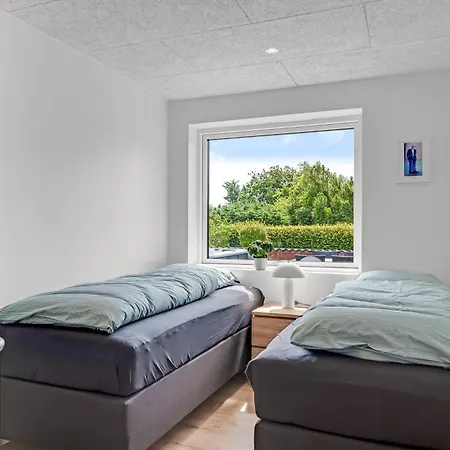 Hébergement de vacances Renovated With Outdoor Hot Tub And Outdoor Sauna In Thorup